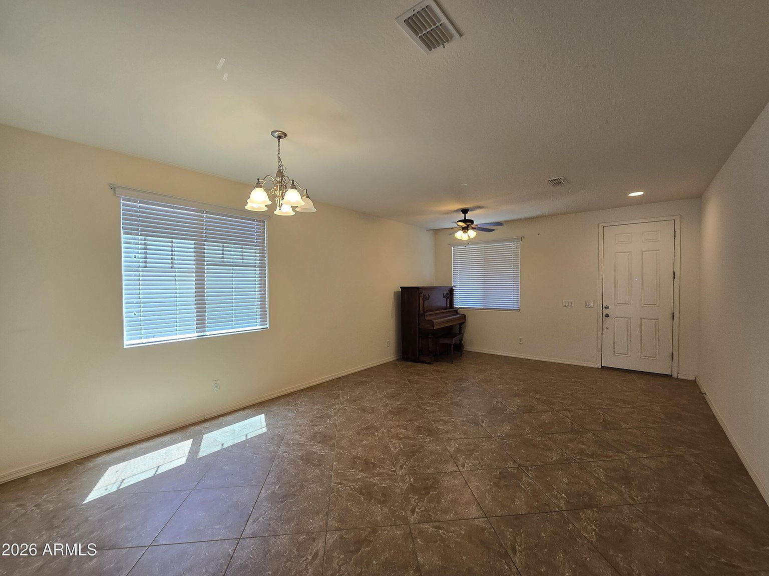 2972 E Saltsage Dr photo 3