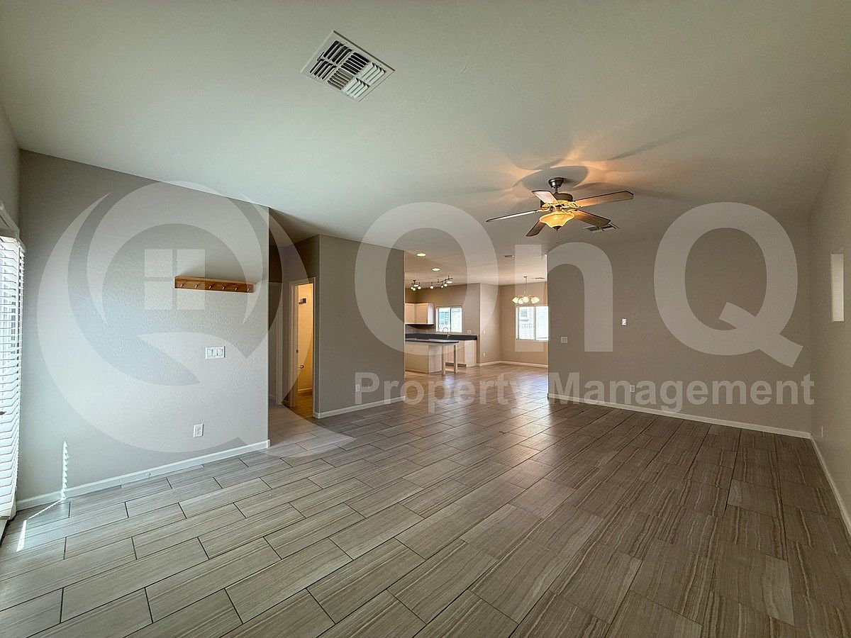 1836 W Minton St photo 3