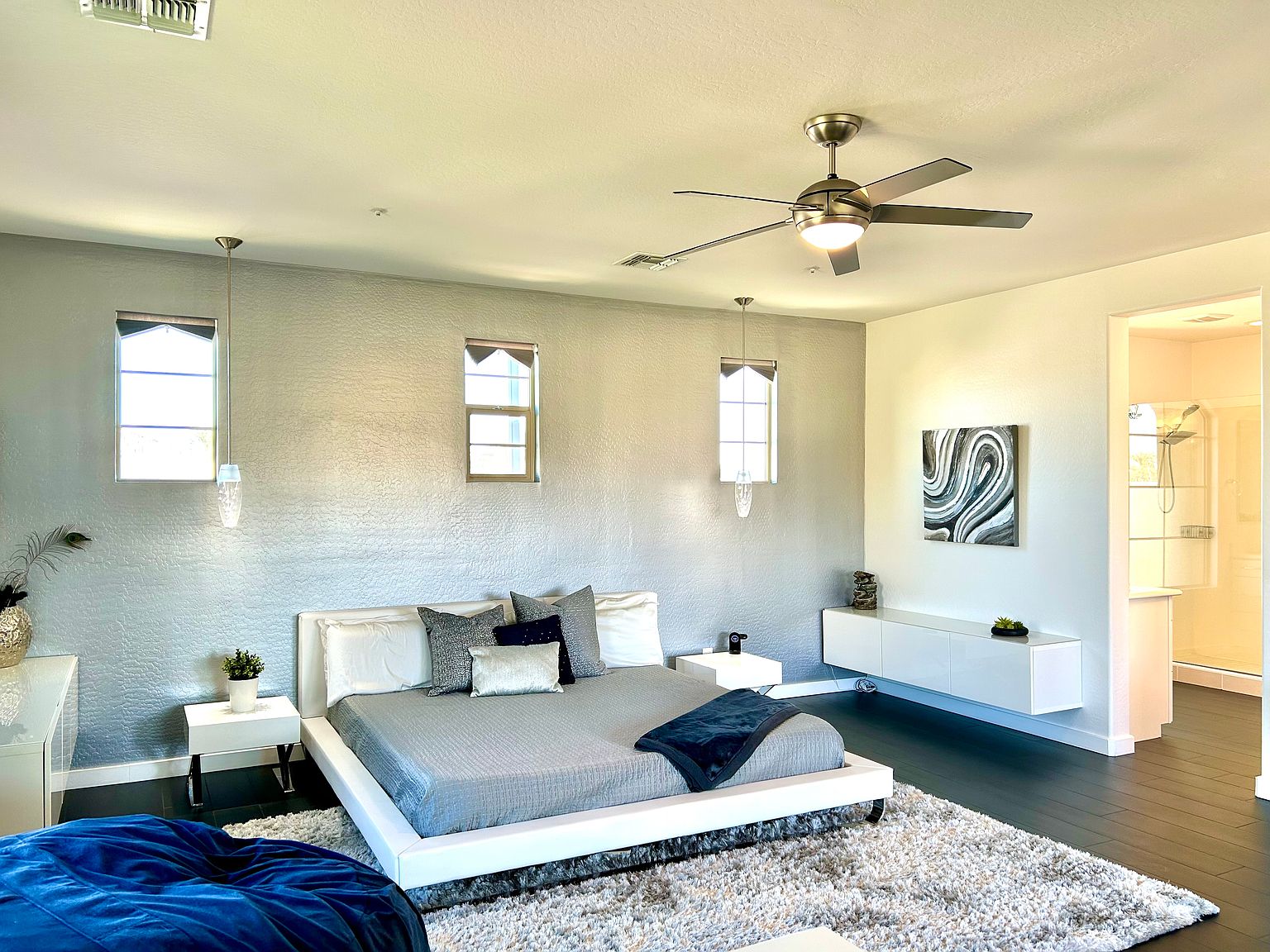 7100 W Linda Ln photo 4