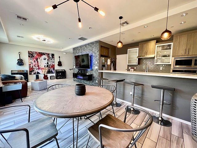 4412 N 27th Way Phoenix, AZ 85016 photo 5