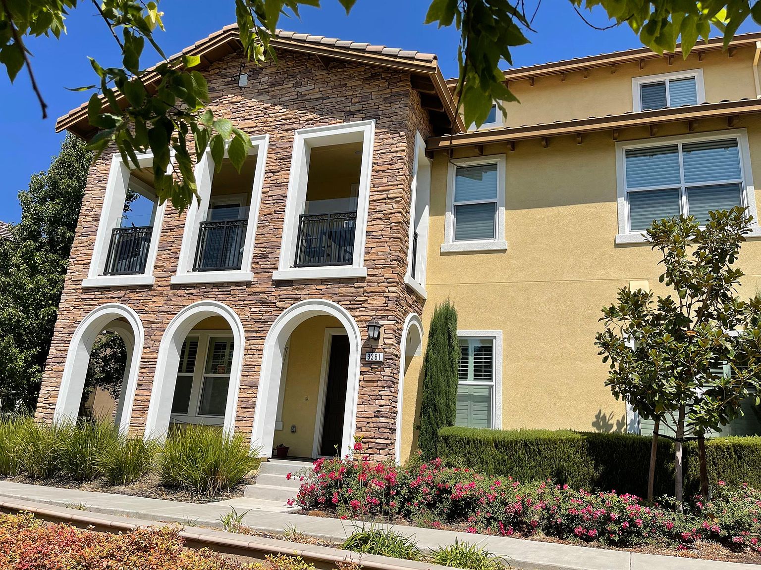 3361 Central Pkwy Dublin, CA 94568 photo 4