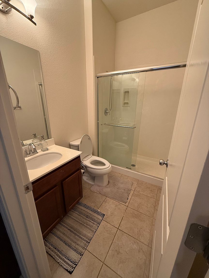 840 San Bernardo Ln photo 3