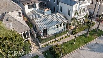 214 Marguerite Ave photo 2