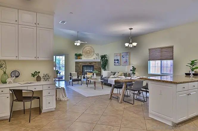 1111 Louden Ln photo 2