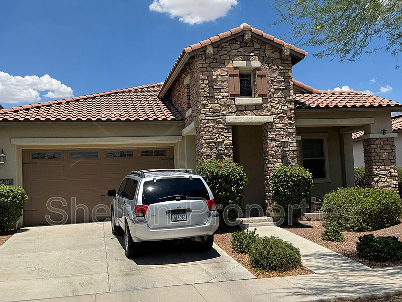 20516 W Legend Trail Buckeye, AZ 85396 photo 2