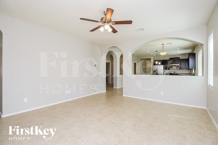 840 E Gold Dust Way photo 5