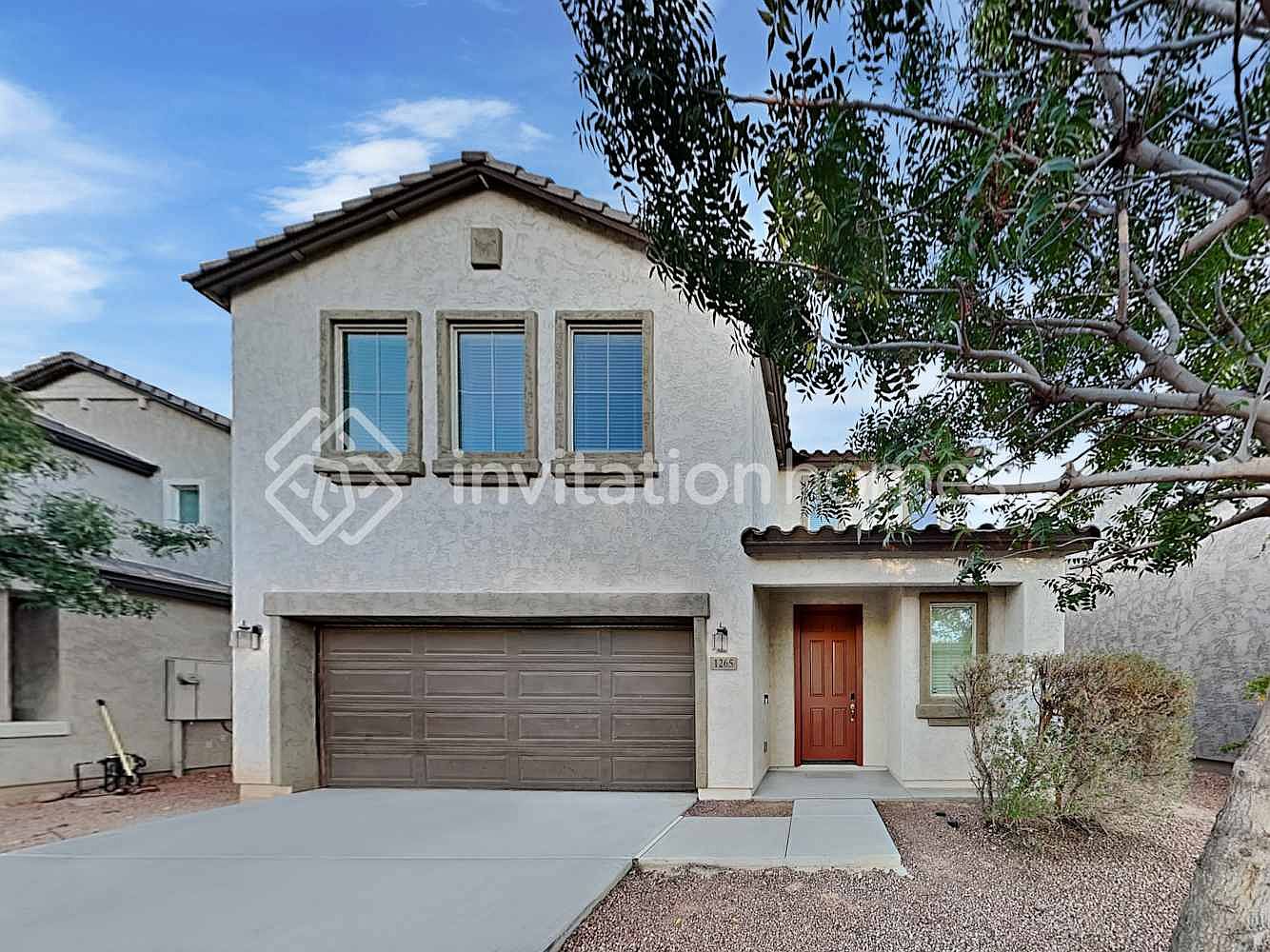 1265 E Palomino Way San Tan Valley, AZ 85143 photo 2
