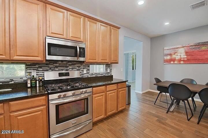 854 E Dumbarton Ave photo 5
