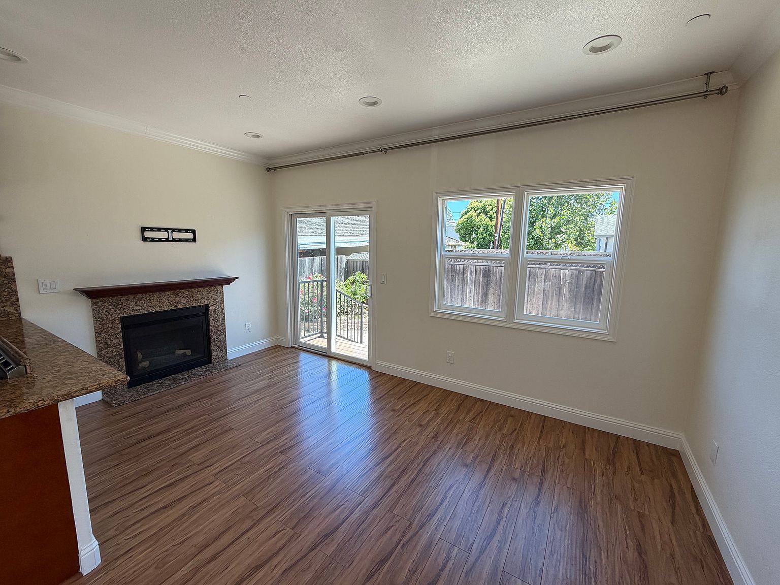 3511 Olsen Dr photo 4
