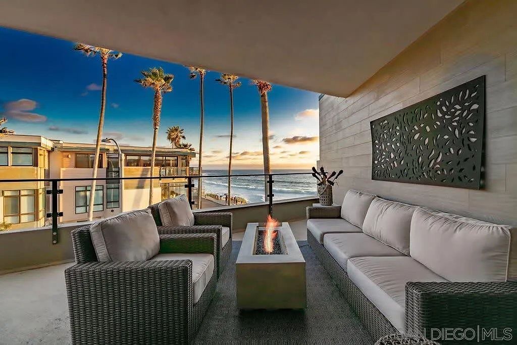6767 Neptune Pl photo 3