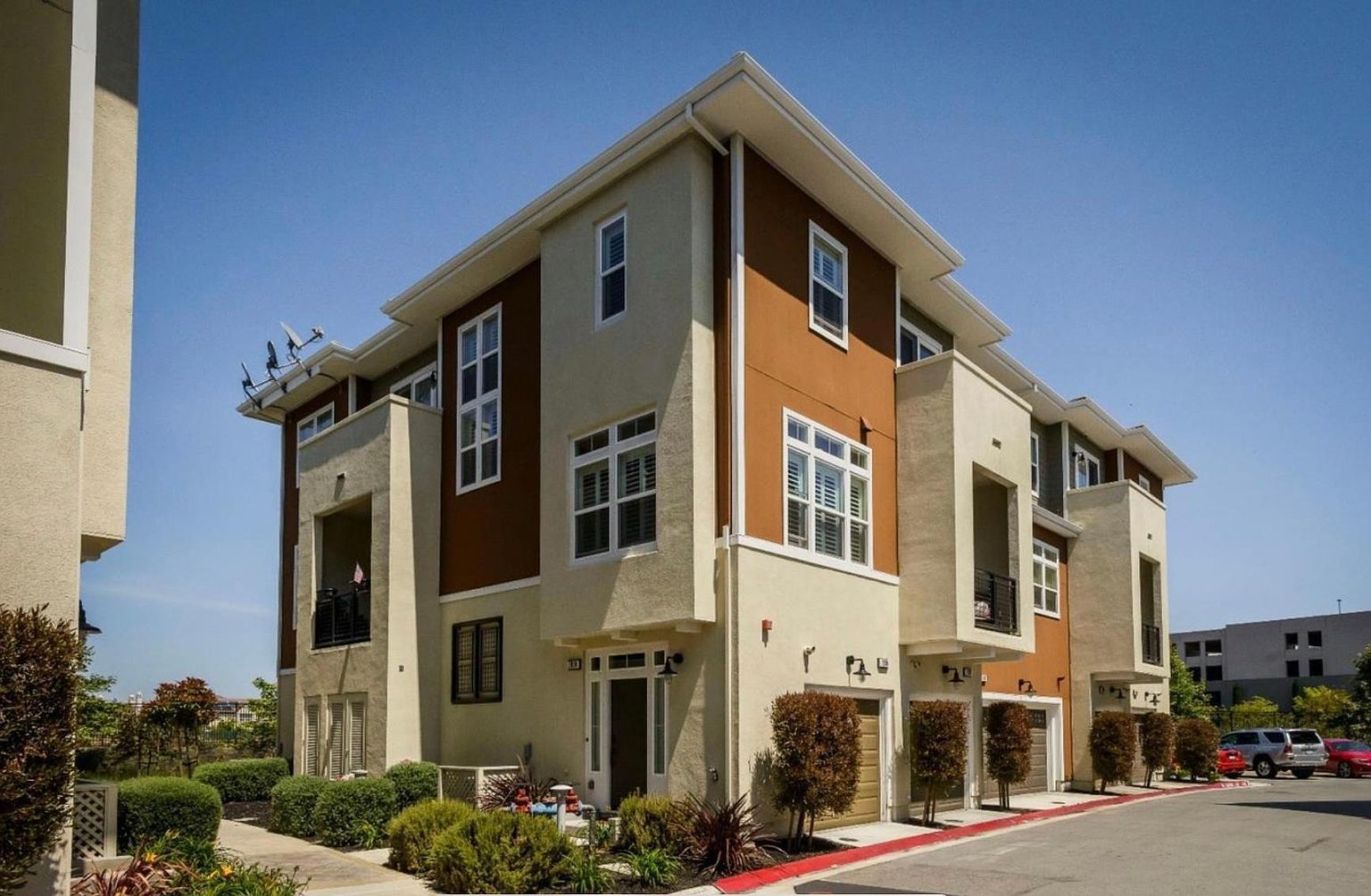 2830 Alvarado Ave photo 4