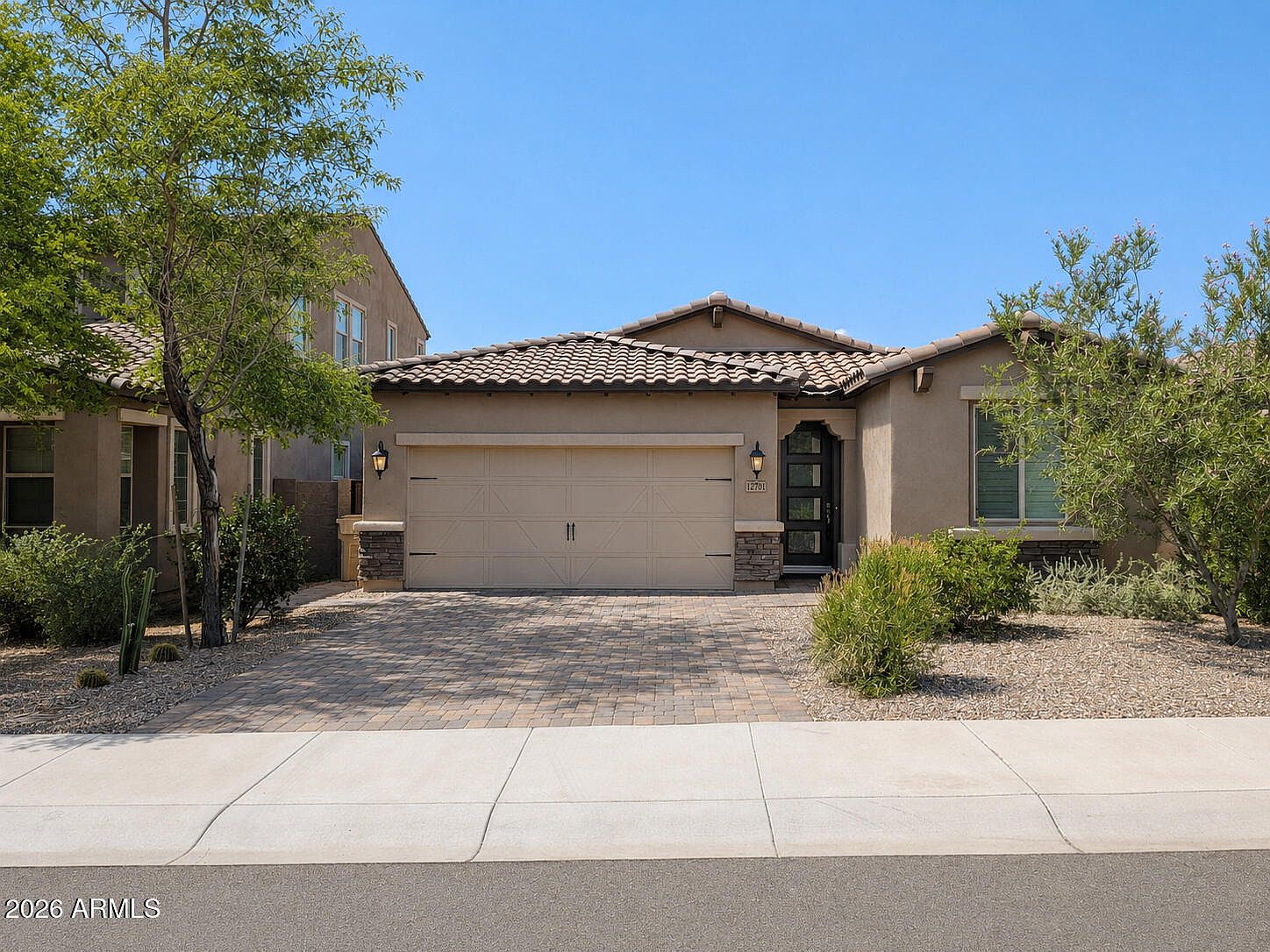 12701 W Caraveo Pl Peoria, AZ 85383 photo 4