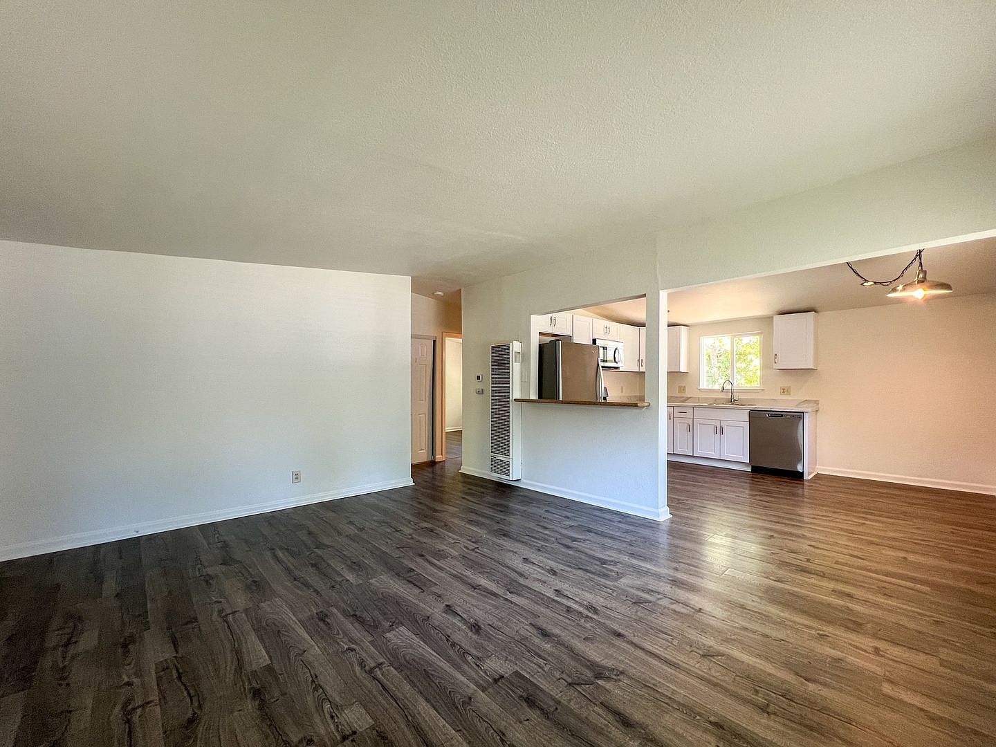 1644 F St photo 5