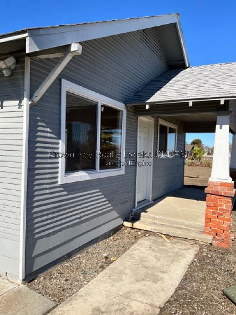 24427 S Chrisman Rd