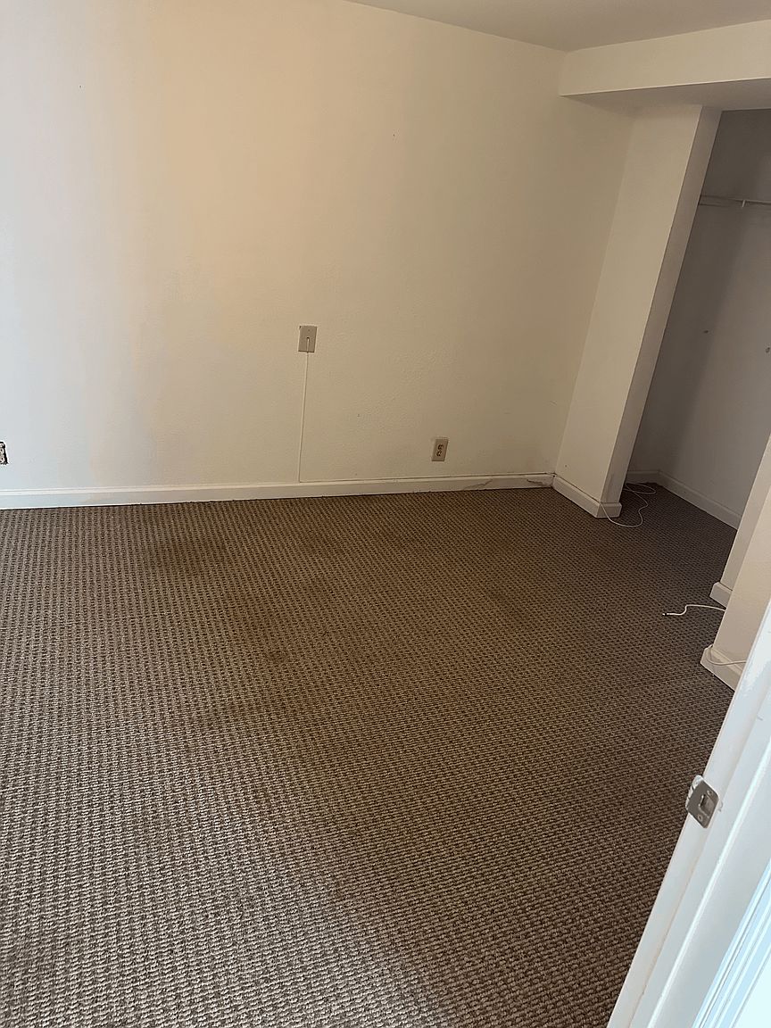 69 Berna Ave photo 5