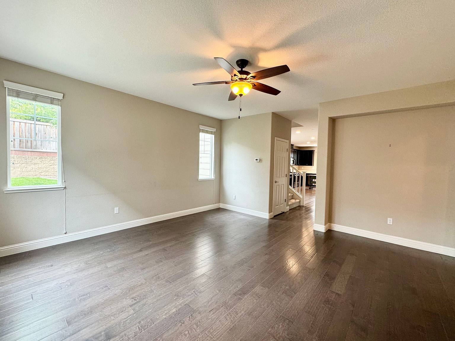 2179 Eva St photo 2