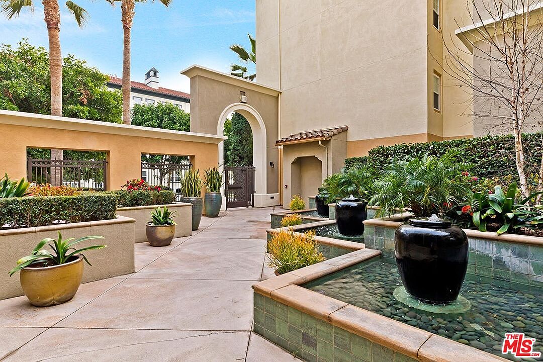 12975 Agustin Pl photo 4