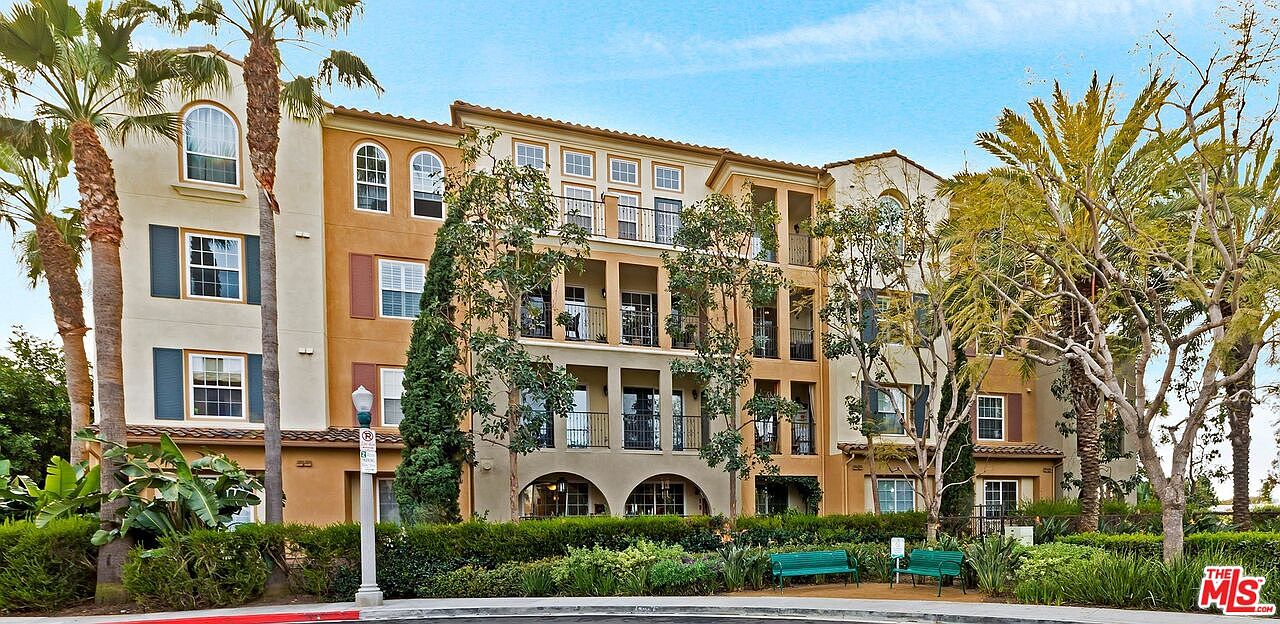12975 Agustin Pl photo 2