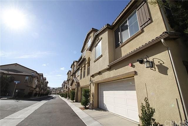 40879 Belleray Ave photo 2