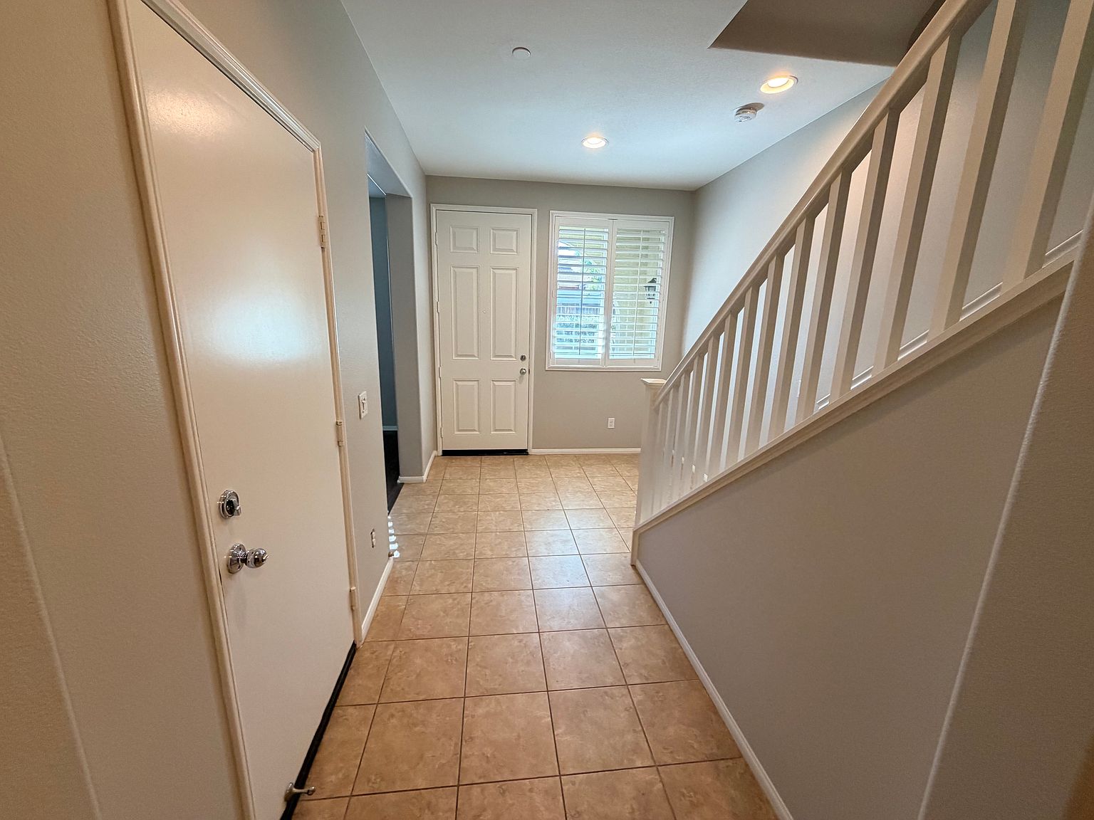 40879 Belleray Ave photo 4