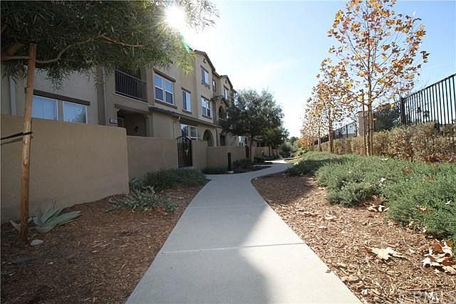 40879 Belleray Ave photo 3