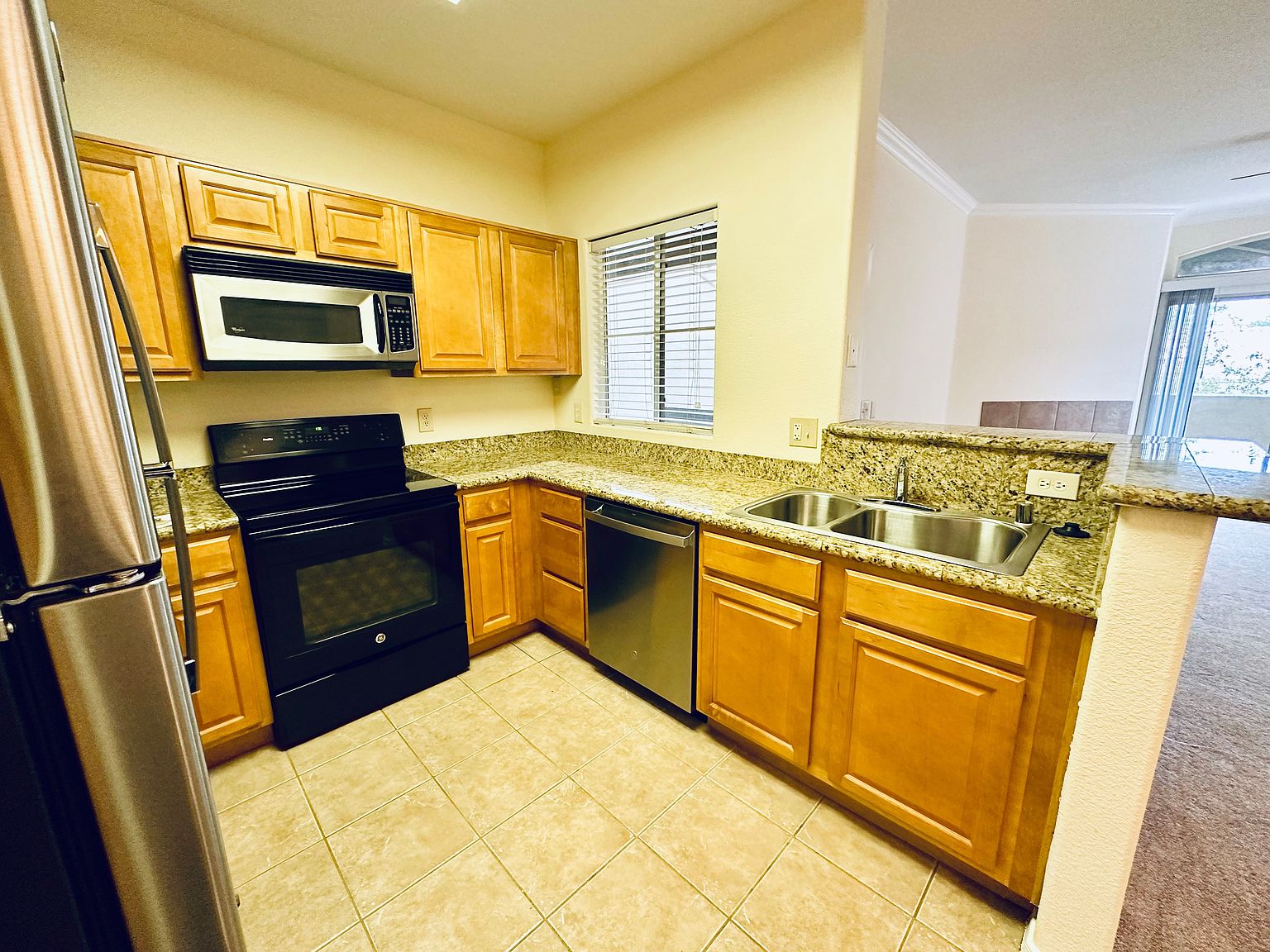 5335 E Shea Blvd photo 5