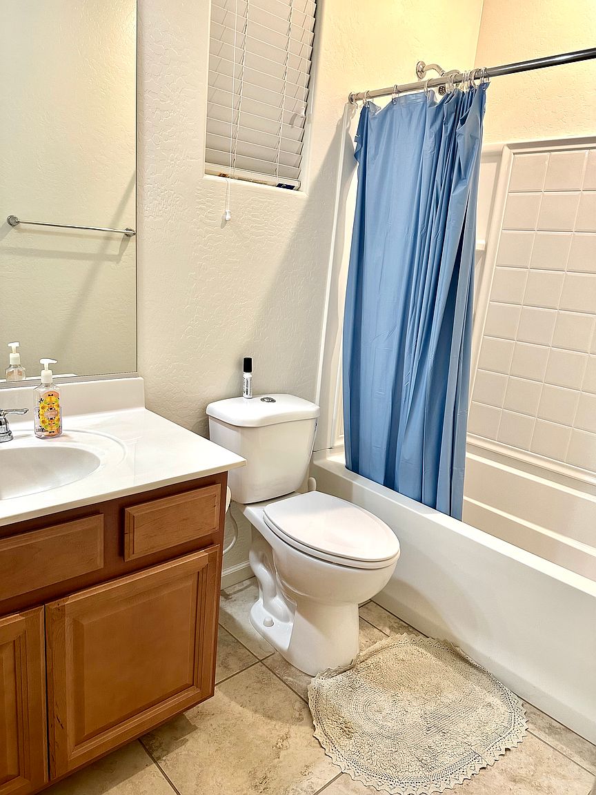 3851 E Balsam Dr Chandler, AZ 85286 photo 3