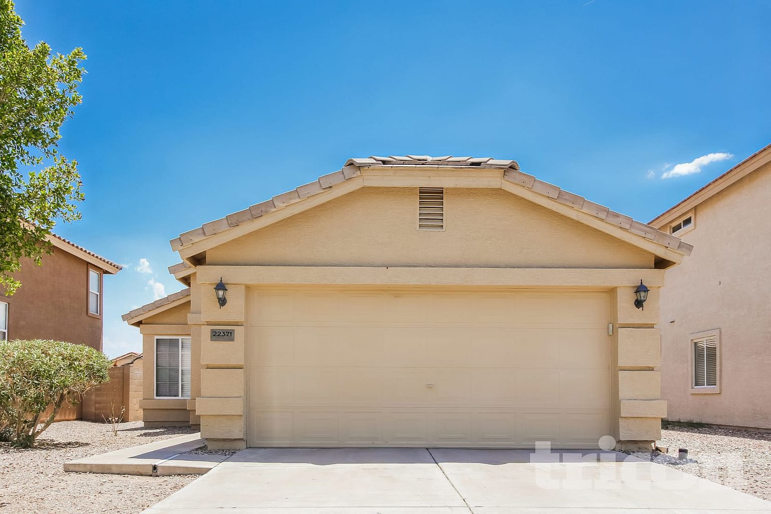 22371 W Solano Dr Buckeye, AZ 85326 photo 2