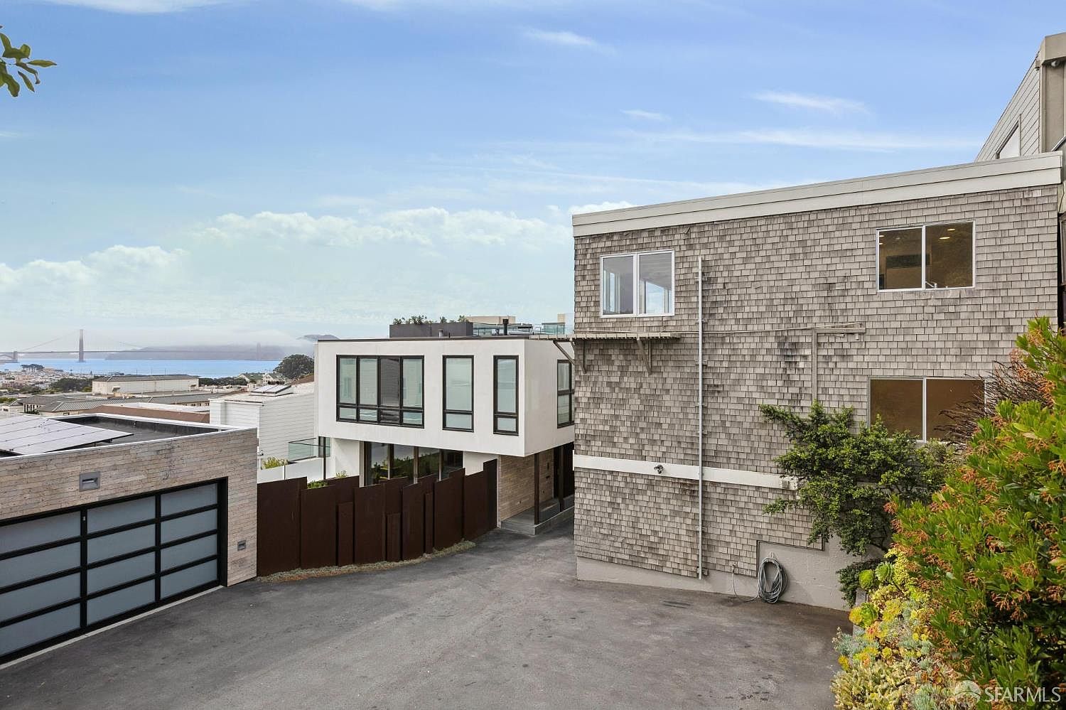 1035 Francisco St photo 2