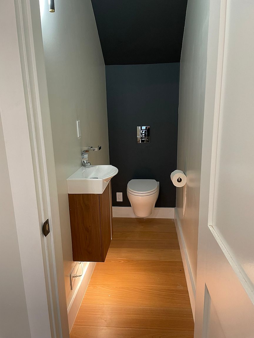 421 Walnut St photo 4