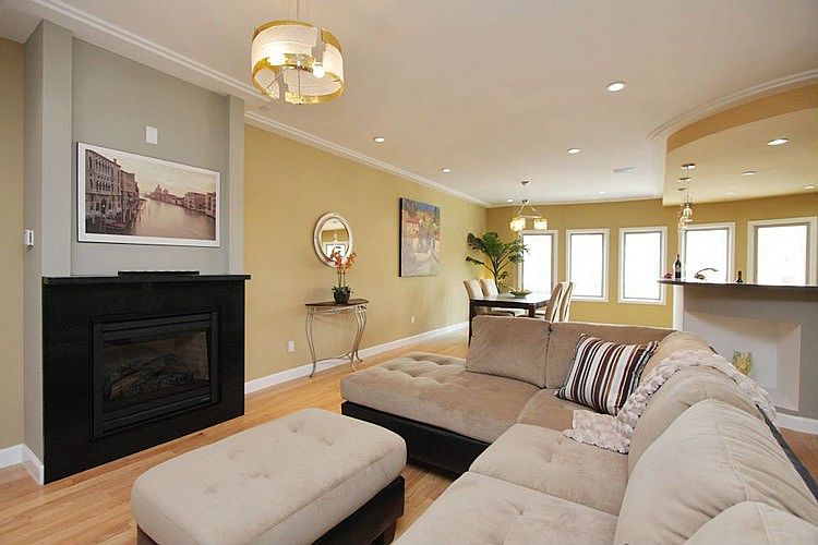 1377 22nd Ave photo 4