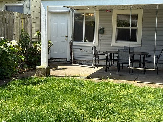1322 31st Ave photo 4