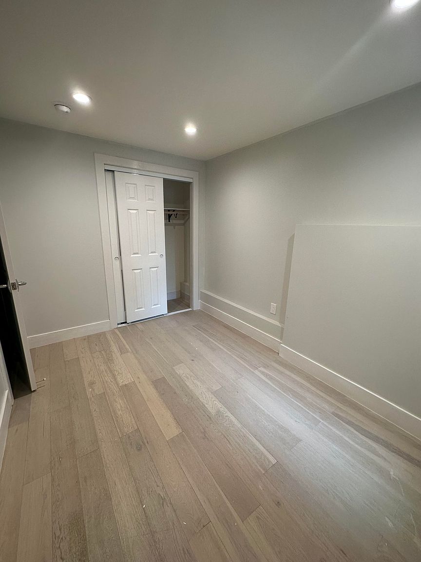 1454 20th Ave photo 5