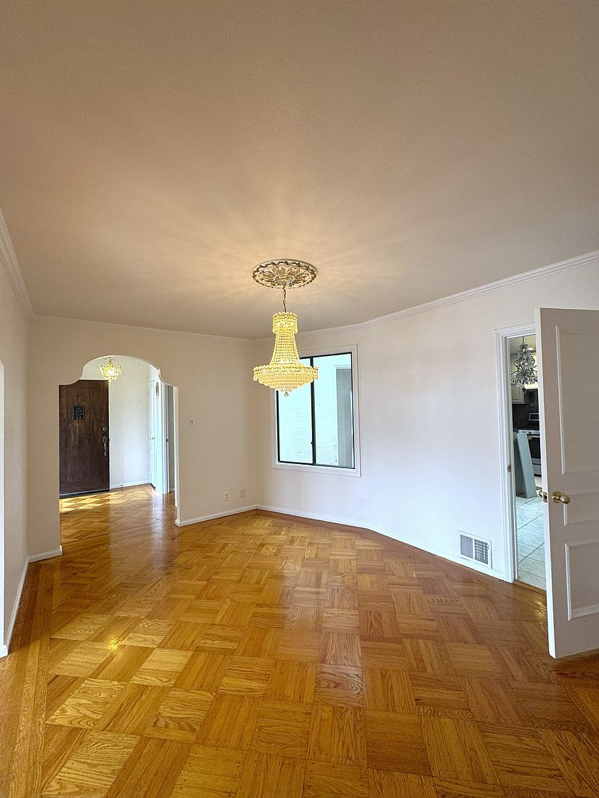1763 24th Ave photo 4