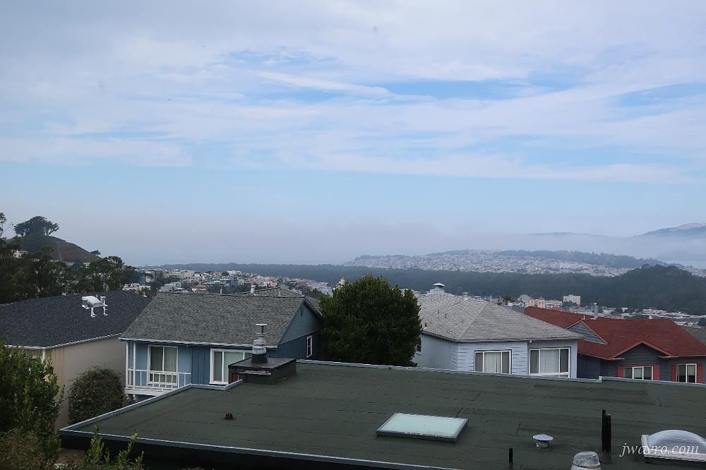 4BR/3BA Single Family House on Lake Forest Ct · San Francisco photo 4
