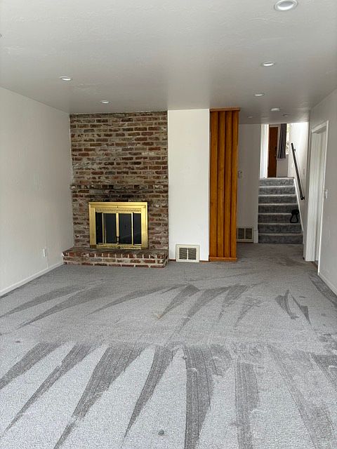 801 Foerster St photo 4