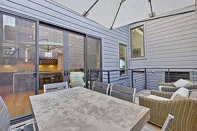 66 Rondel Pl photo 2
