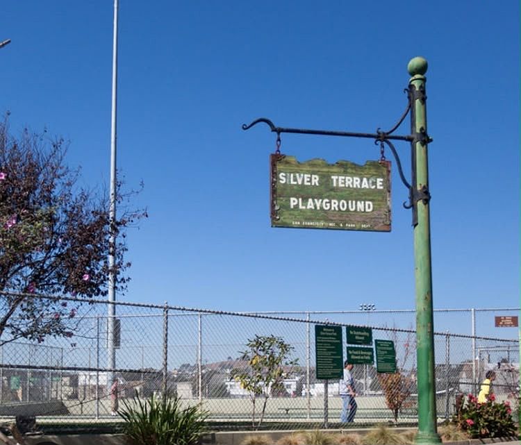 Apartments on Maddux Ave · San Francisco photo 4