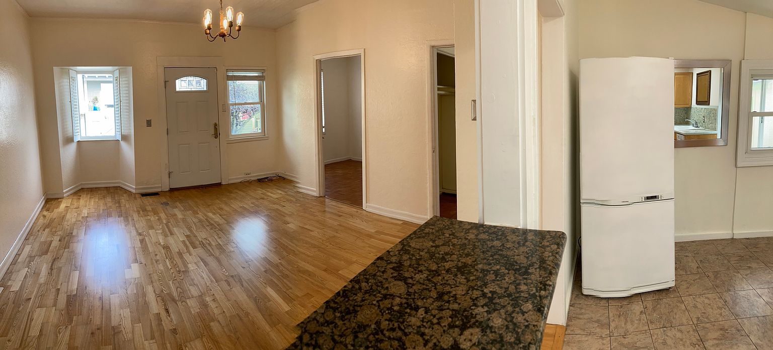 436 Anderson St photo 4