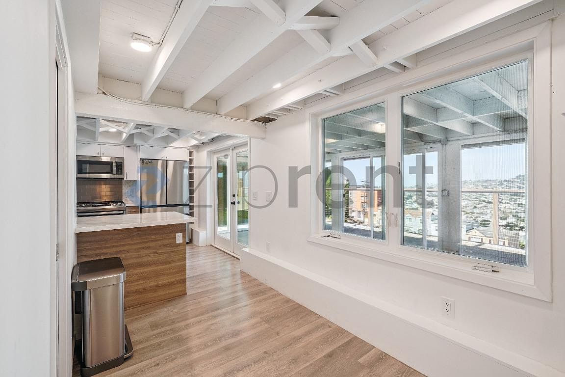 132 Valmar Ter photo 5