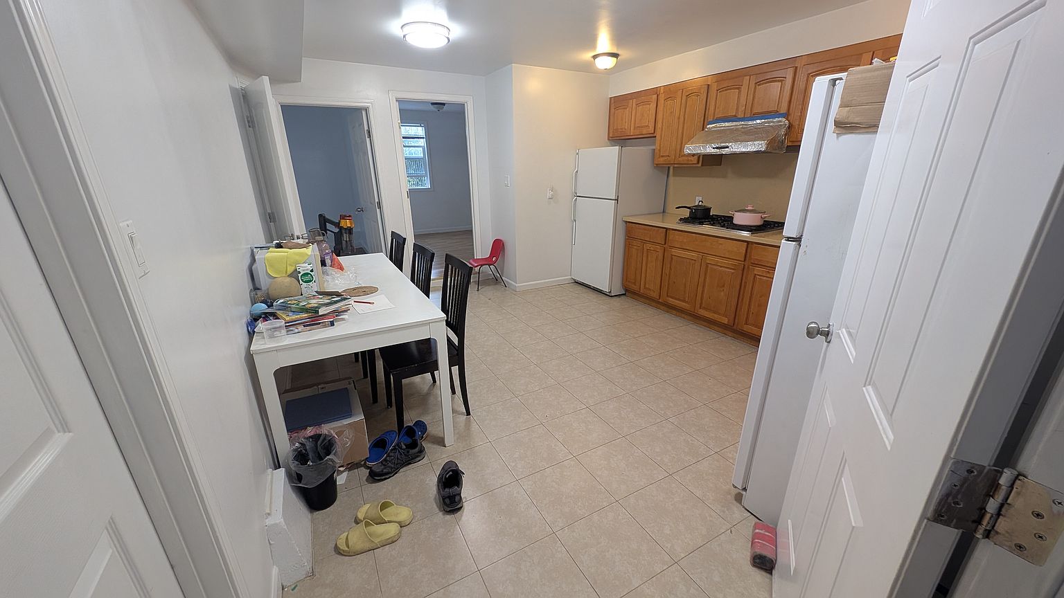 219 Schwerin St photo 2