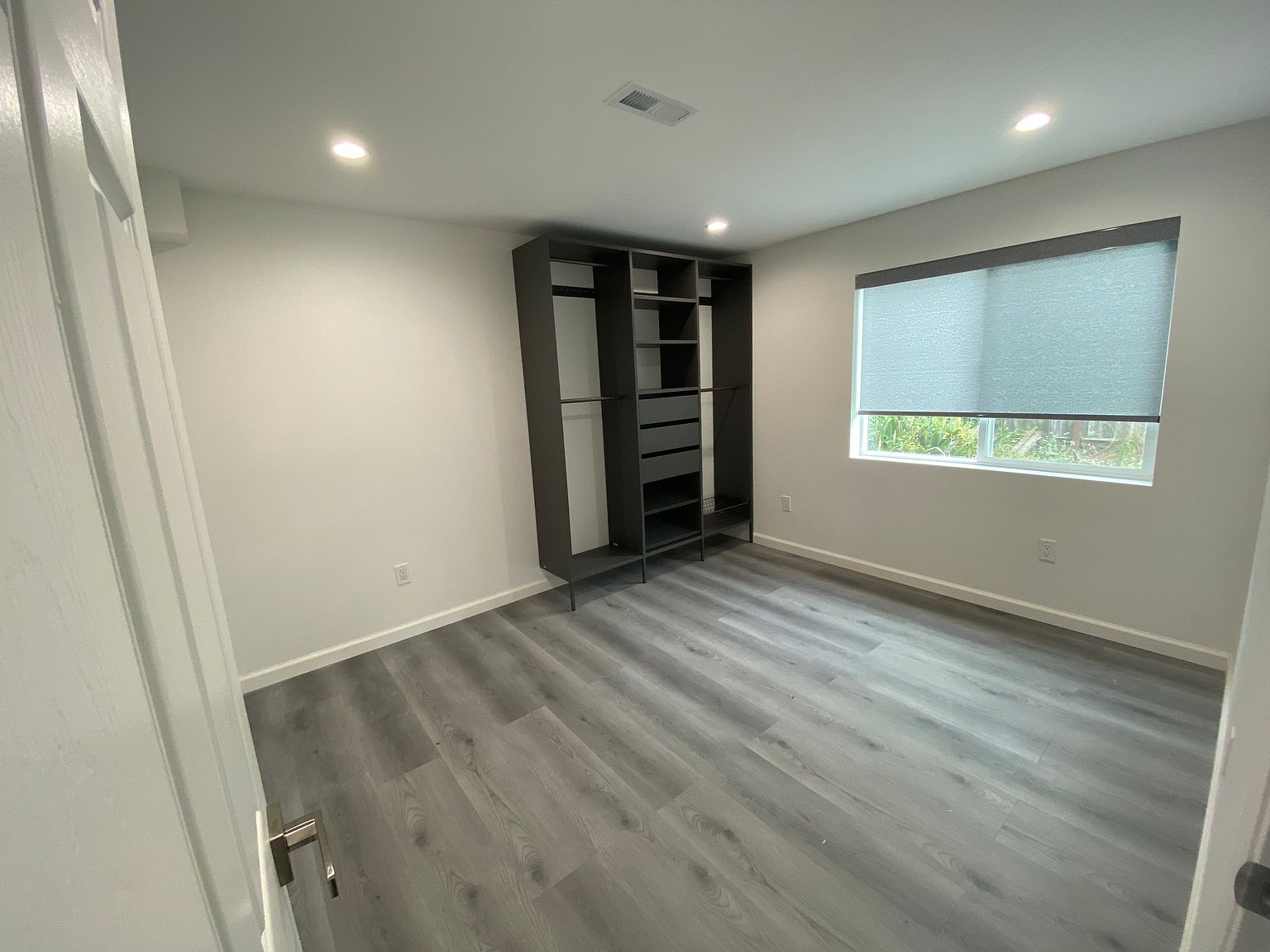 462 Arch St photo 5