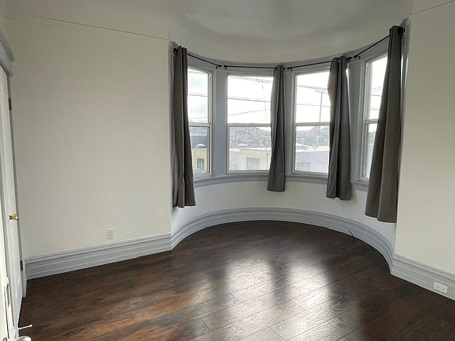 Apartments on Laura St · Daly City photo 5