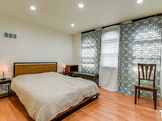 40 Niantic Ave photo 3