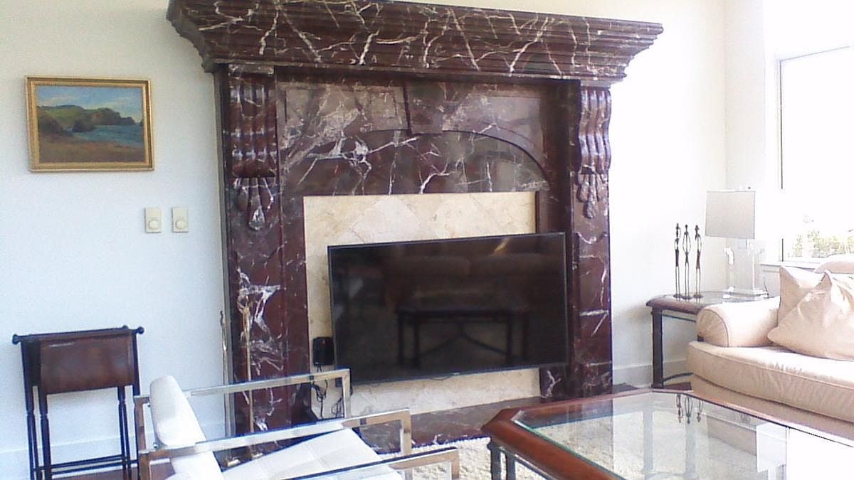 5855 Horton St photo 2