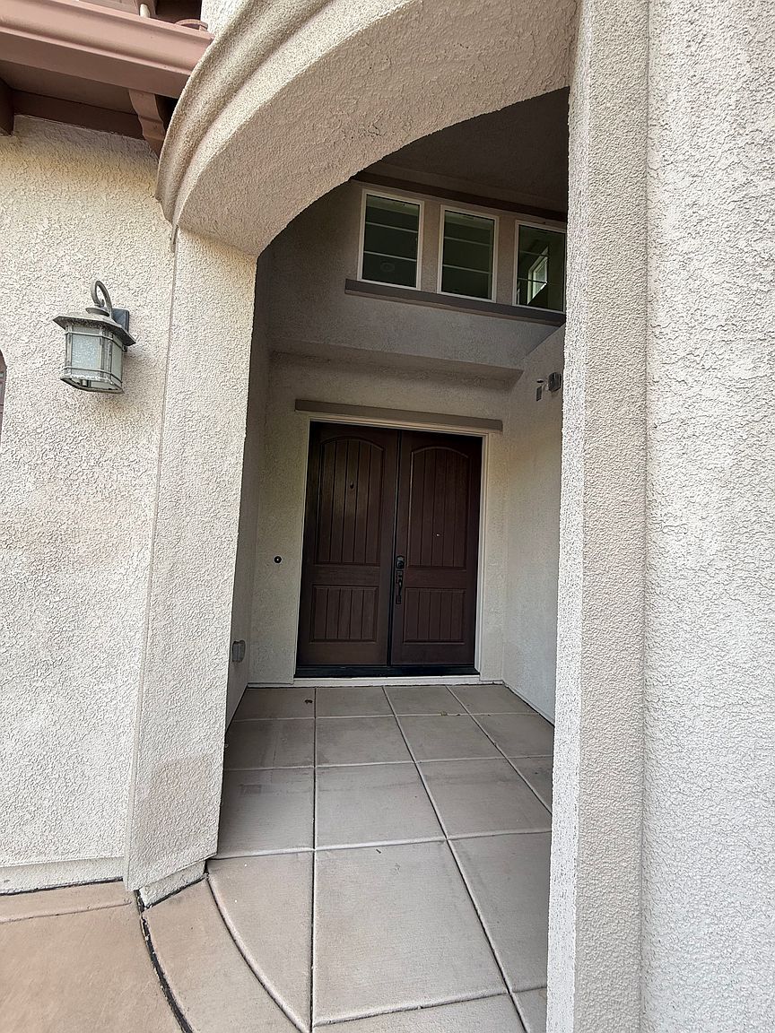 51 Adair Way photo 4