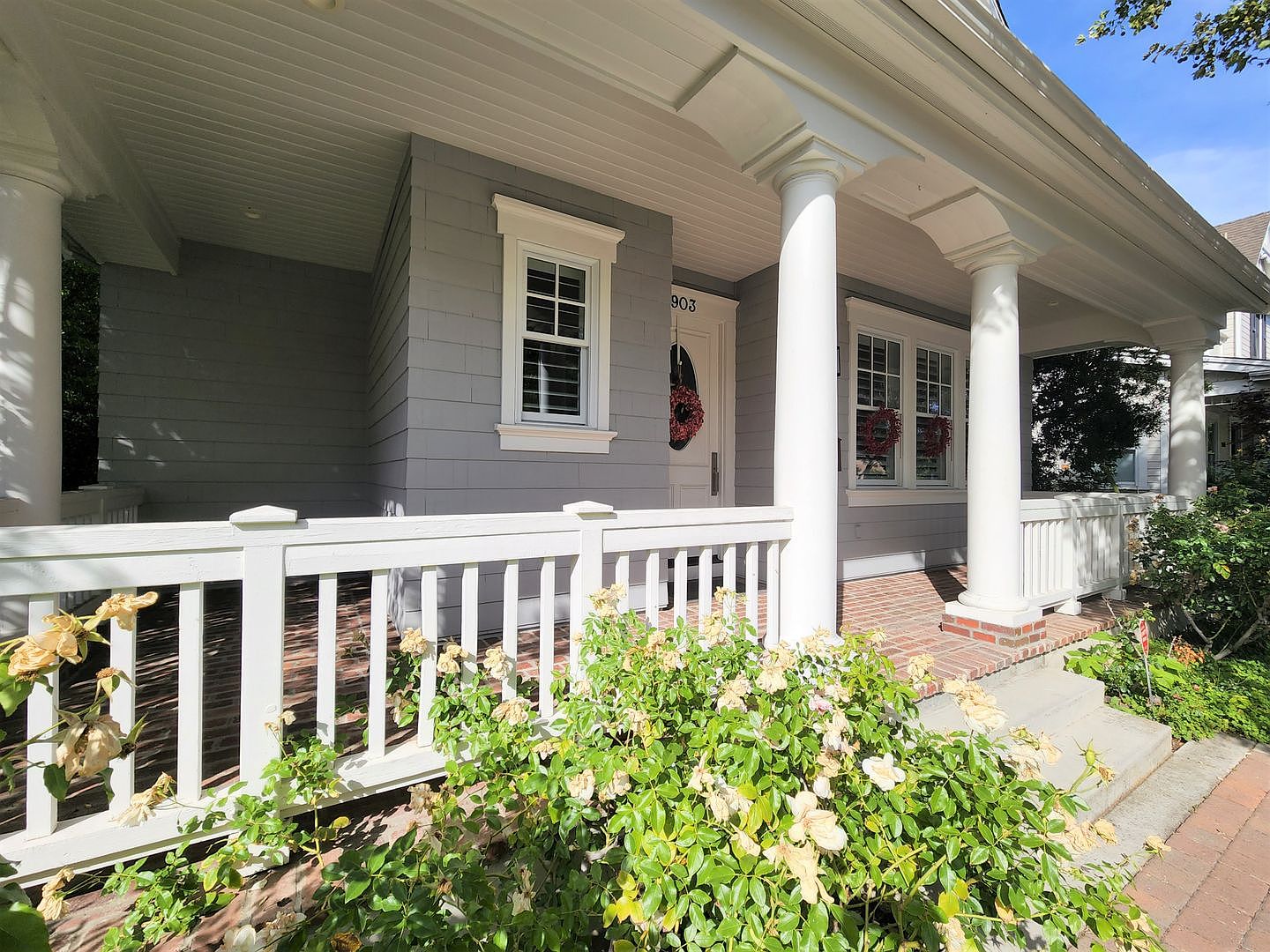 903 Ramona St photo 3