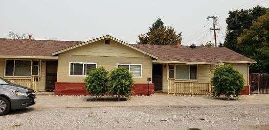 513 Piazza Dr photo 2