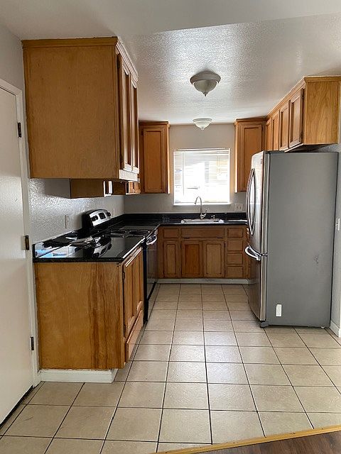10350 Miller Ave photo 2