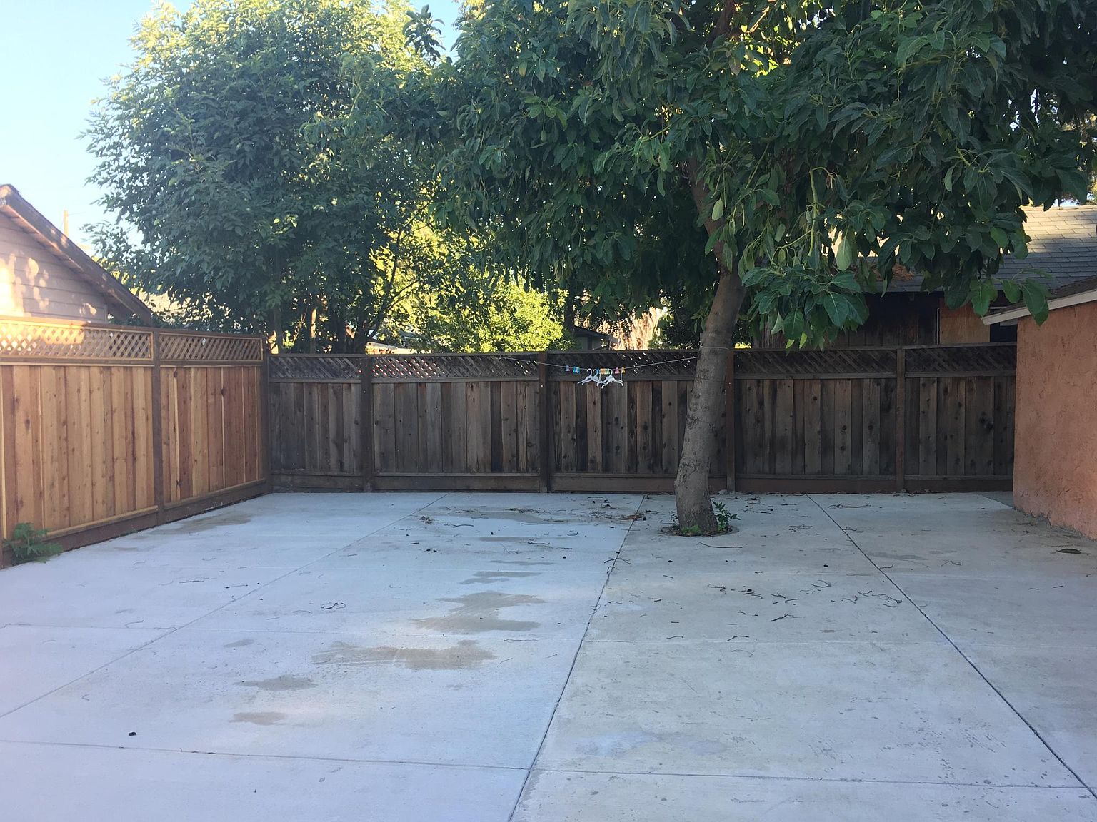 1282 Plum St photo 5